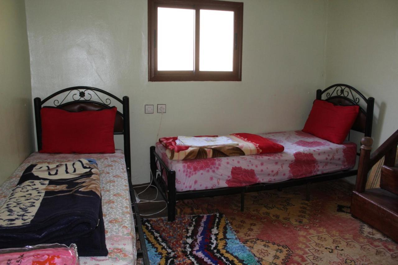 Auberge Toubkal Amsouzart Aitst Idar Tizgui Exteriör bild