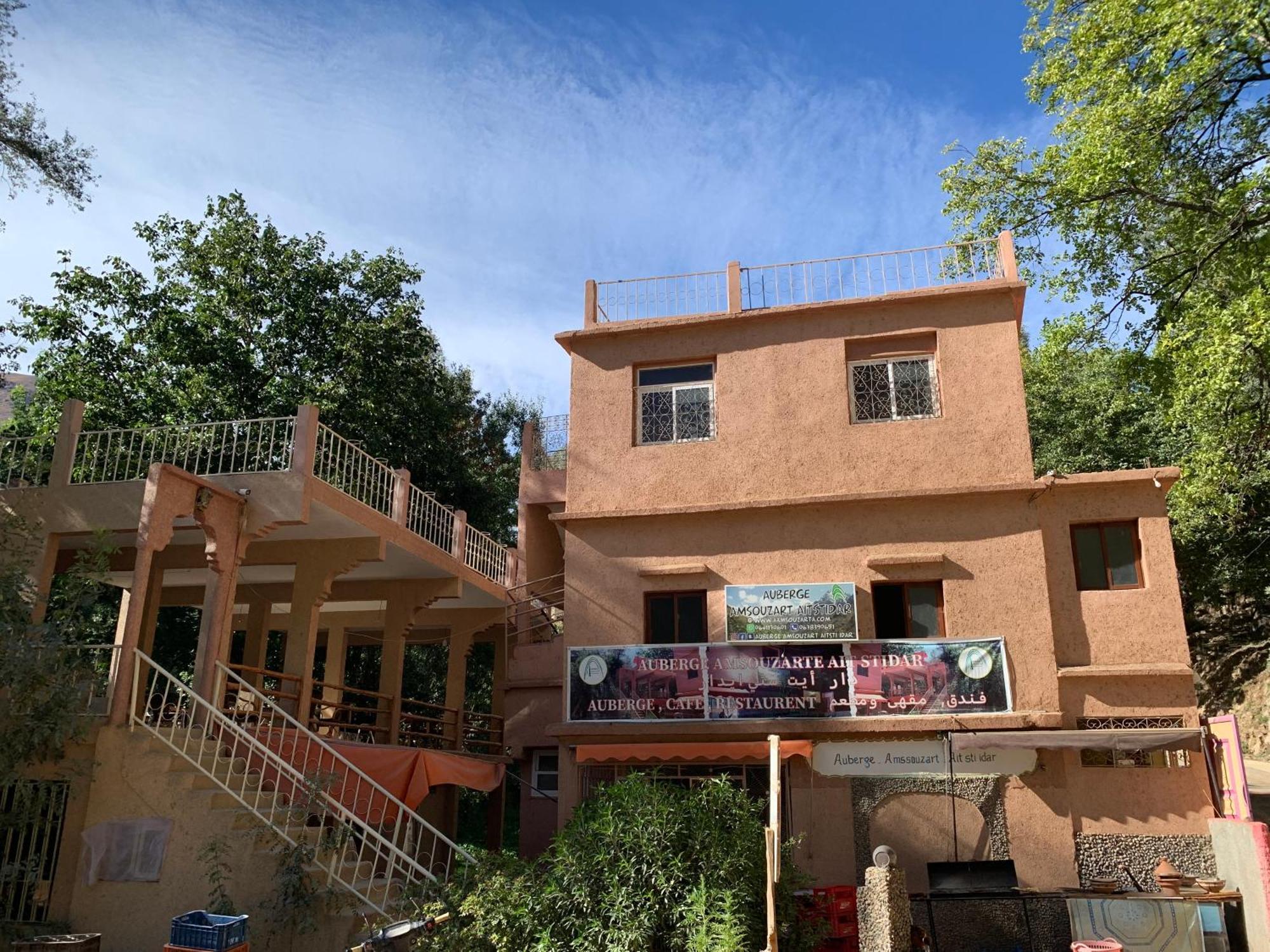 Auberge Toubkal Amsouzart Aitst Idar Tizgui Exteriör bild
