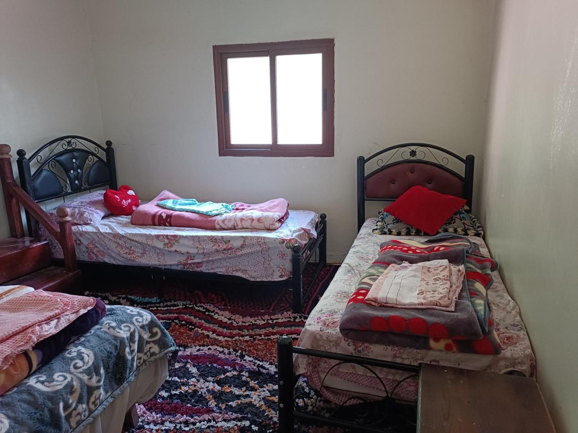 Auberge Toubkal Amsouzart Aitst Idar Tizgui Exteriör bild