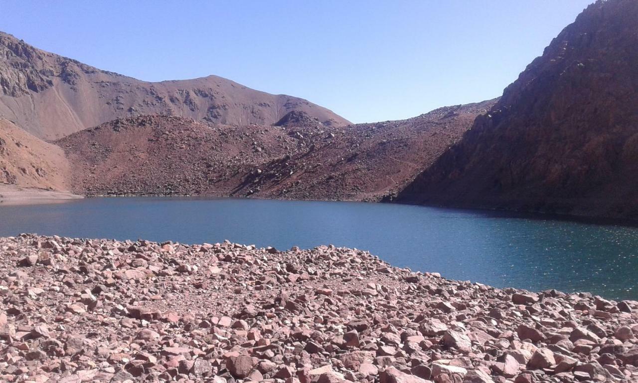 Auberge Toubkal Amsouzart Aitst Idar Tizgui Exteriör bild